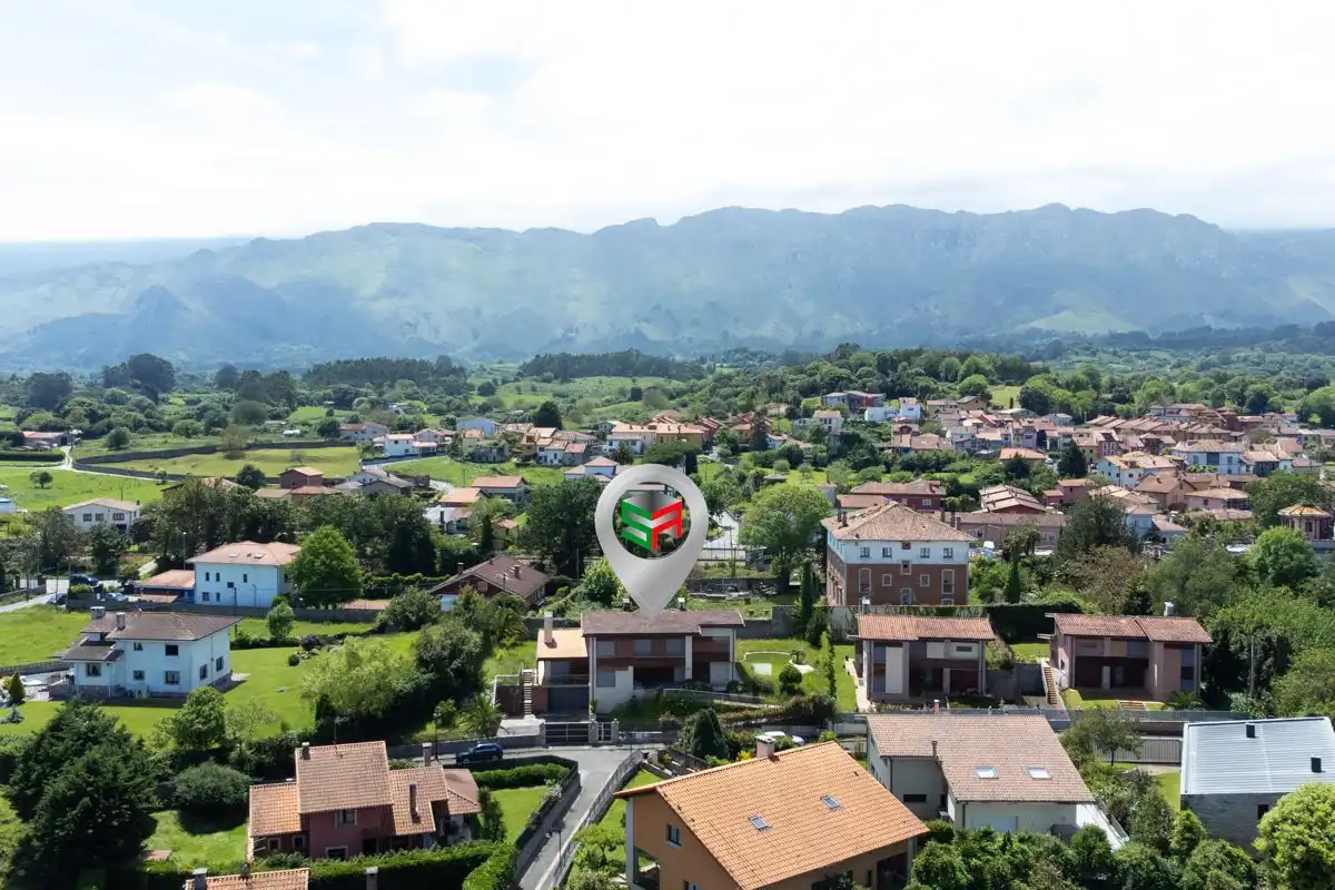 Vista exterior de Casa o chalet en venta en Llanes con Calefacción, Jardín privado y Terraza