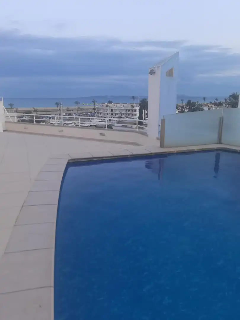 Piscina de Àtic en venda en Empuriabrava amb Calefacció, Terrassa i Piscina