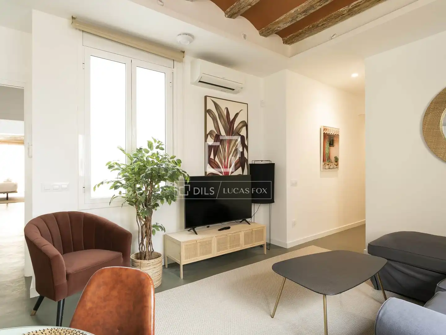 Living room of Flat for sale in Barcelona  with Air Conditioner, Terrace and Furnished