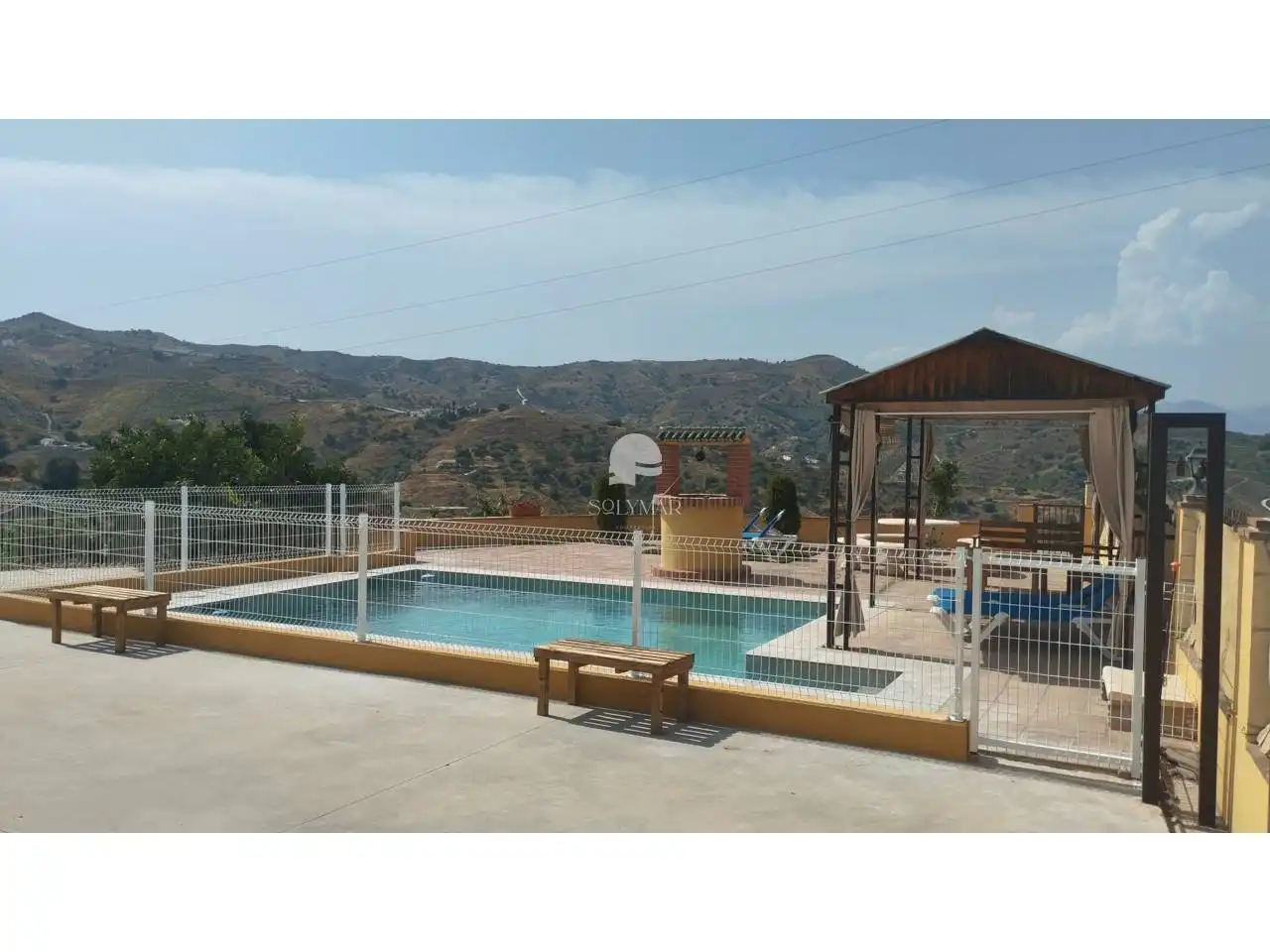 Piscina de Finca rústica de alquiler en Vélez-Málaga con Aire acondicionado, Jardín privado y Terraza