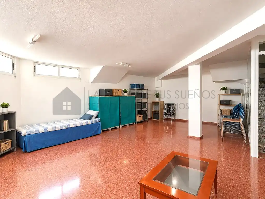 Casa adosada en venda en San Crispín - Huerta Nueva-Estación  