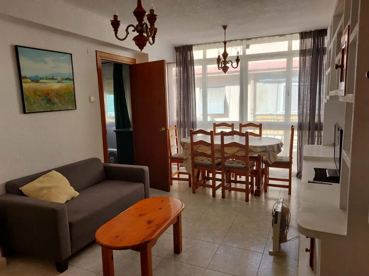 Comedor de Piso de alquiler en Málaga con Amueblado, Horno y Lavadora