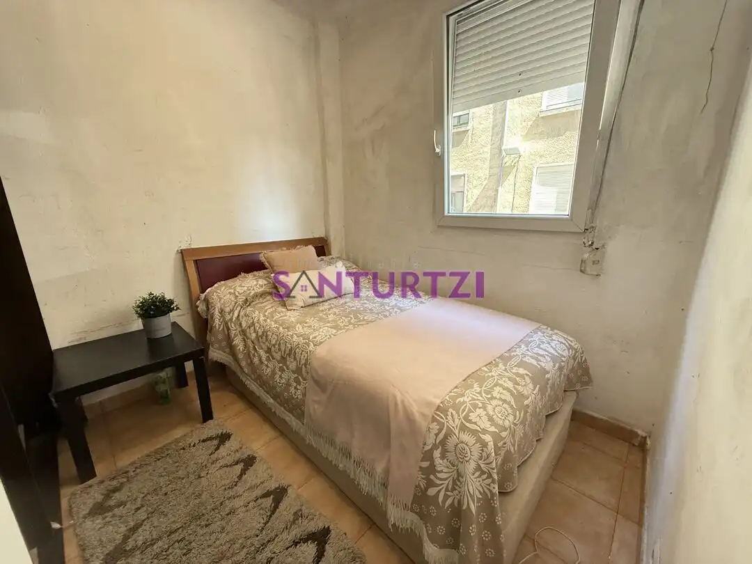 Habitación de Piso en venta en Santurtzi  con Amueblado