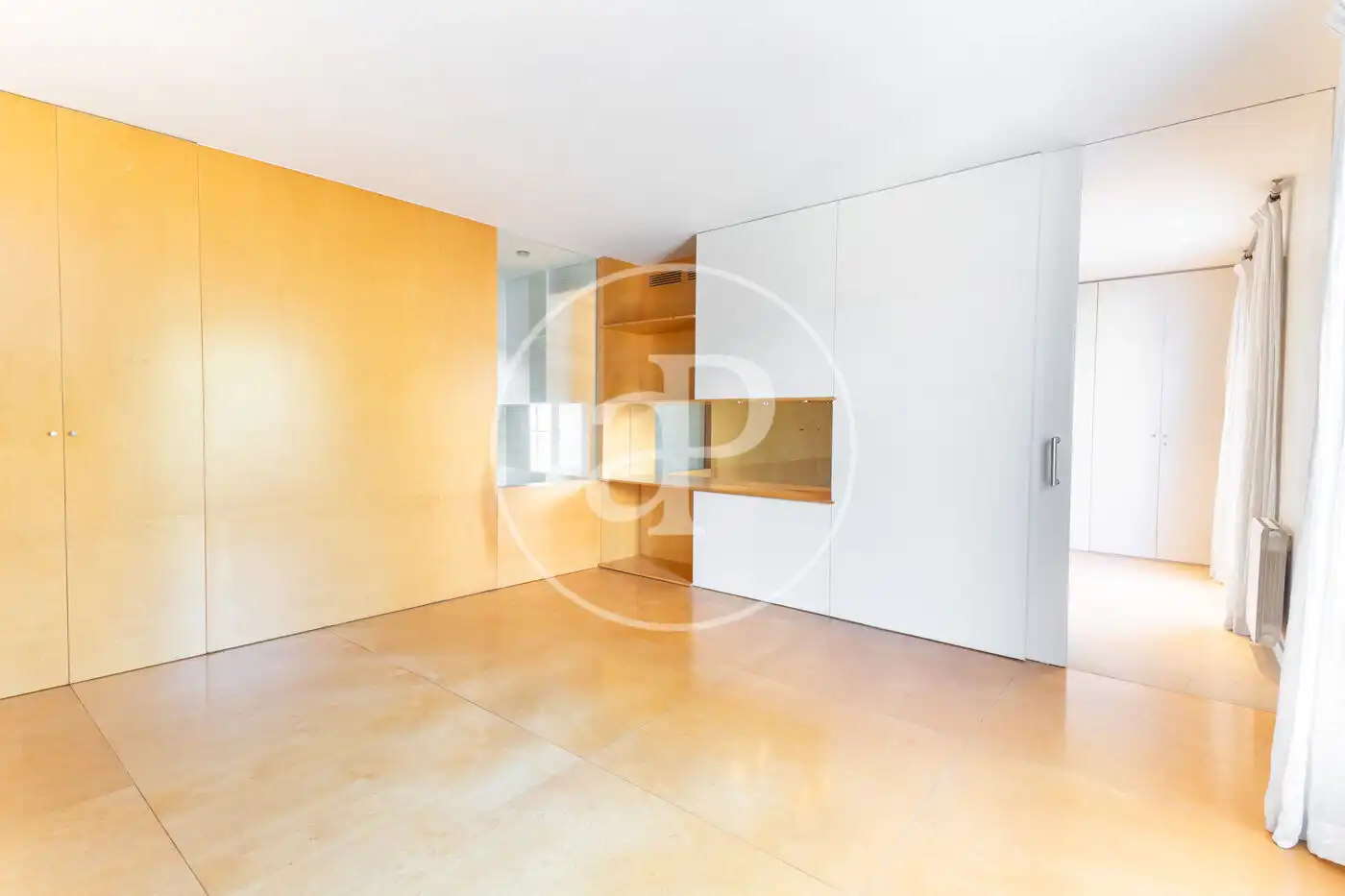 Flat for rent in Barcelona  with Air Conditioner, Heating and Terrace