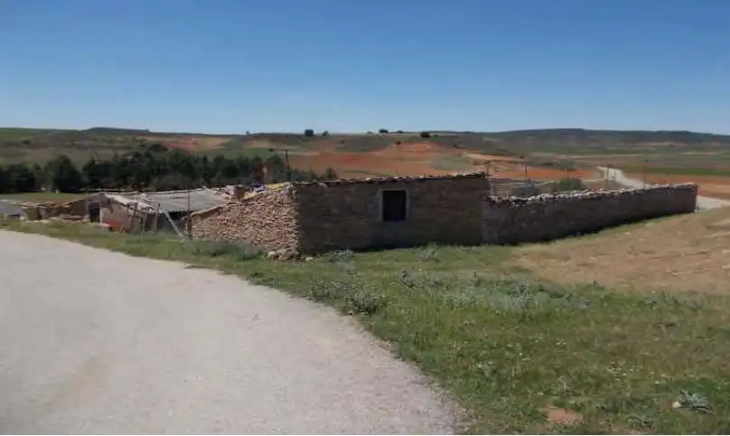 Land for sale in Olmeda del Rey