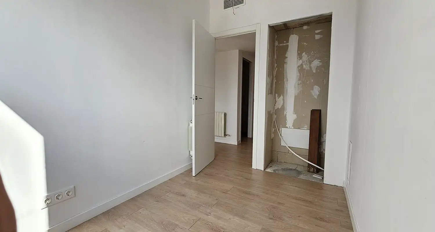 Dormitori de Casa adosada en venda en Hostalric amb Aire condicionat, Calefacció i Jardí privat