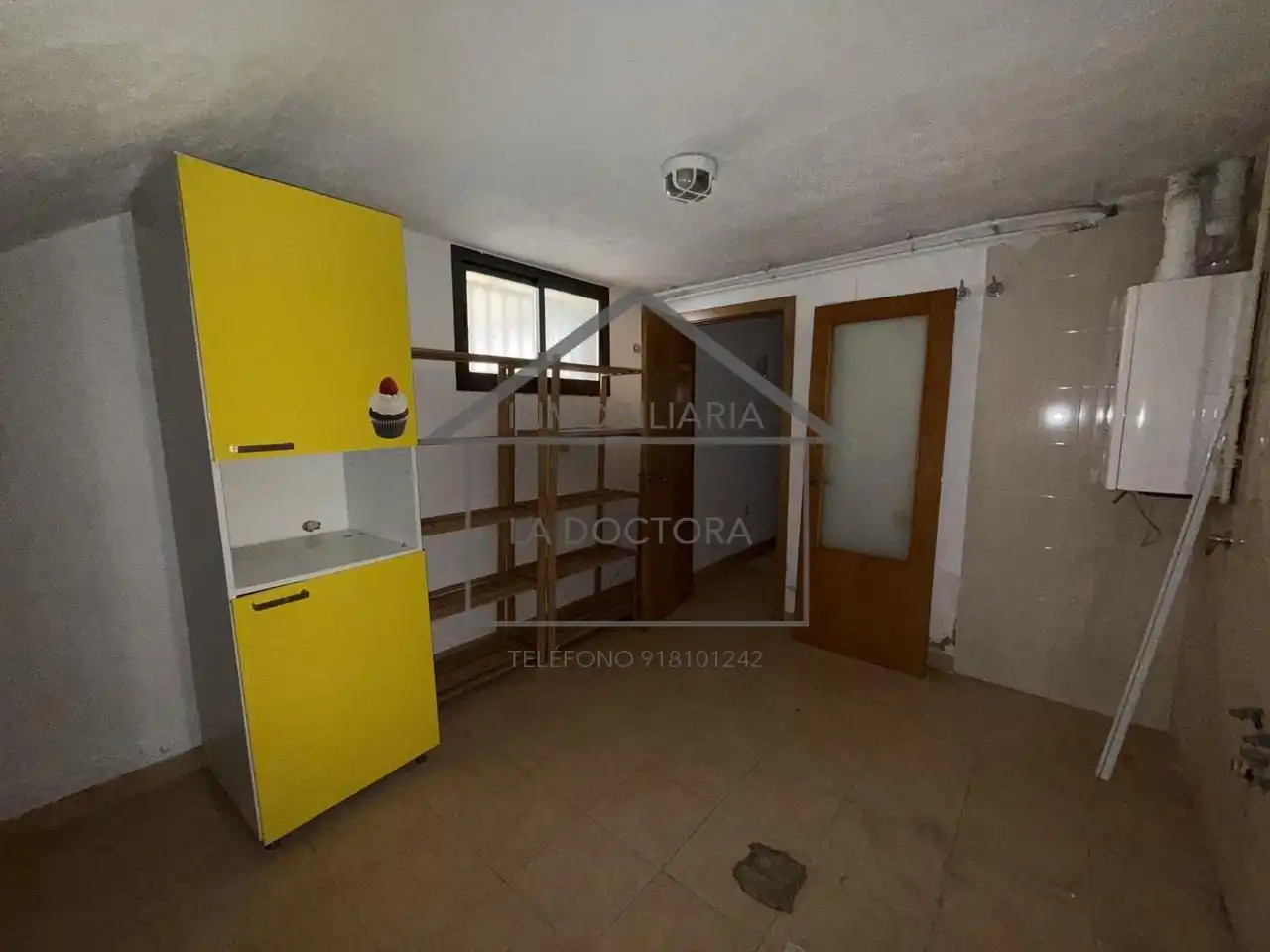 Casa adosada en venta en Navalcarnero con Calefacción, Jardín privado y Terraza