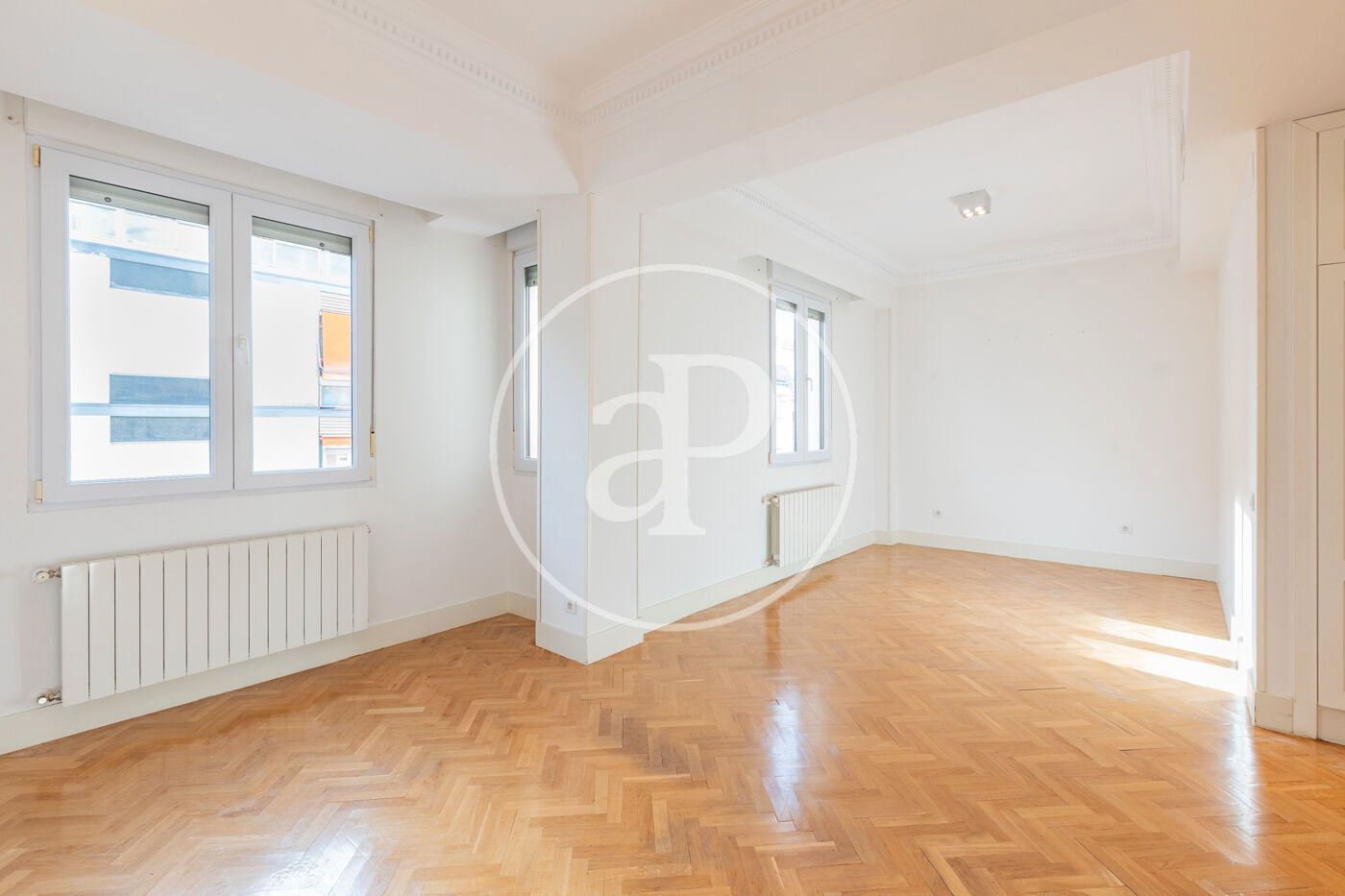 Bedroom of Flat to rent in  Madrid Capital  with Air Conditioner, Heating and Pets allowed