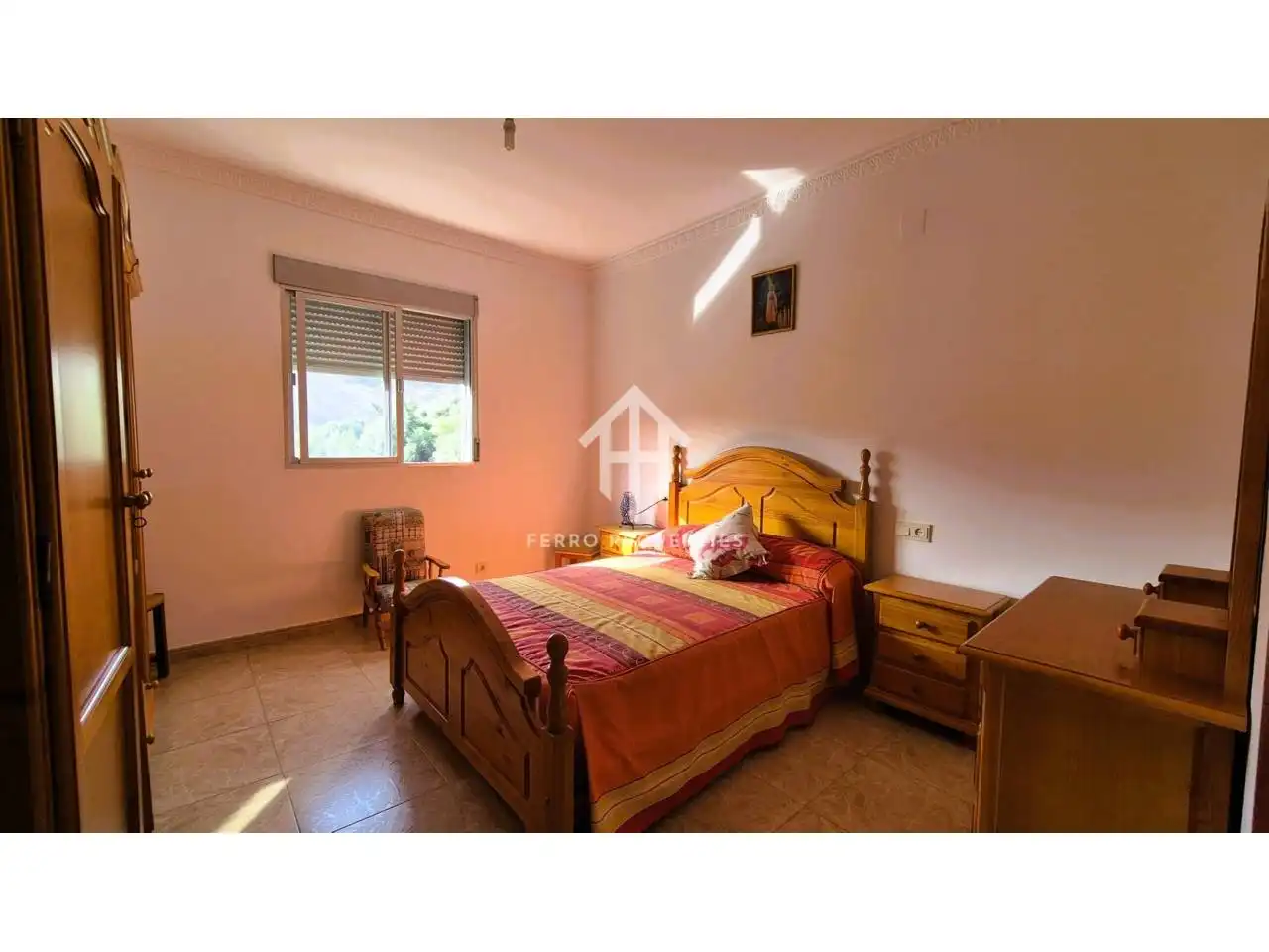 Dormitori de Casa o xalet en venda en Algarinejo amb Jardí privat, Terrassa i Moblat