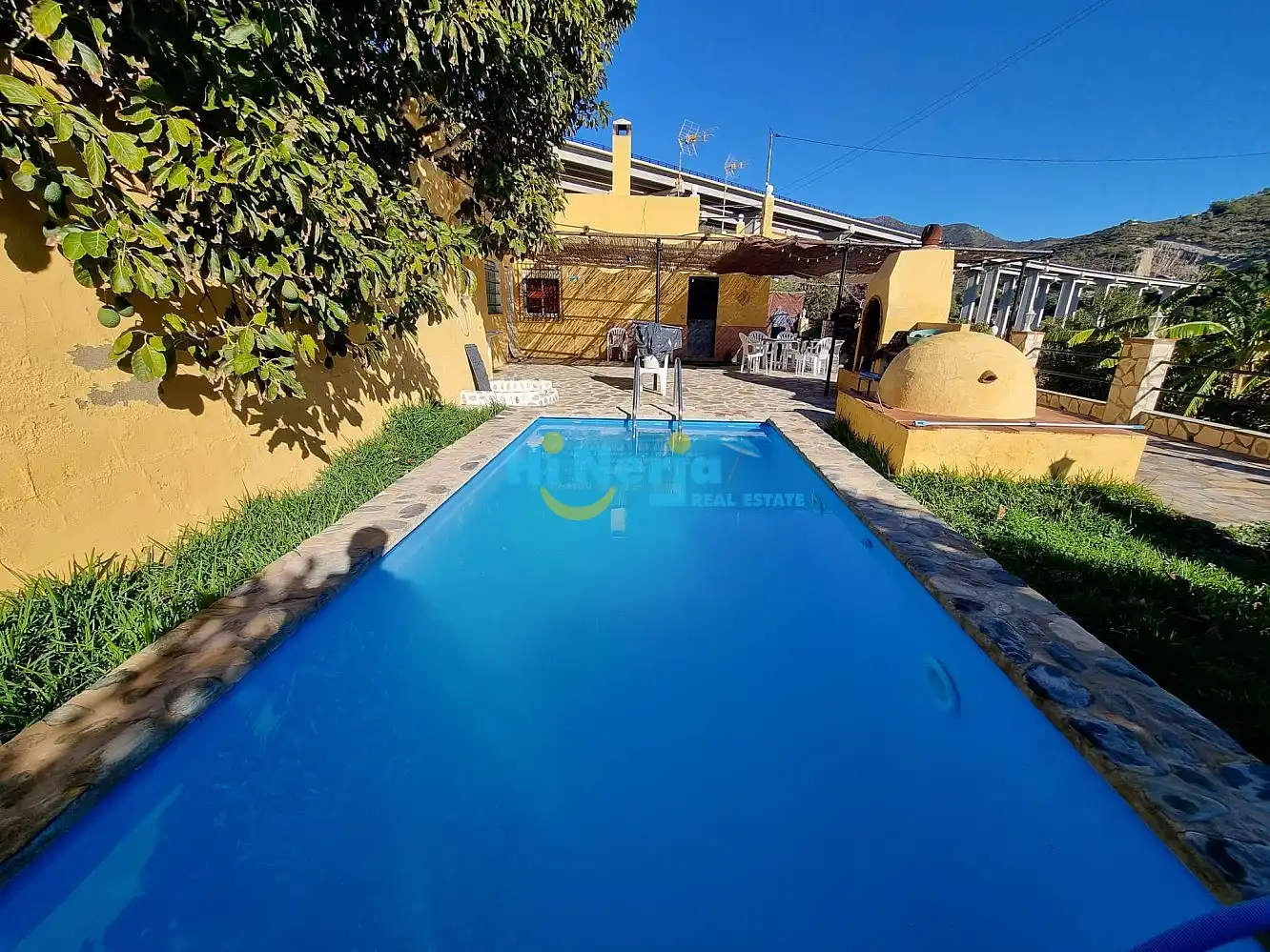 Piscina de Casa o chalet de alquiler en Nerja con Terraza, Piscina y Amueblado