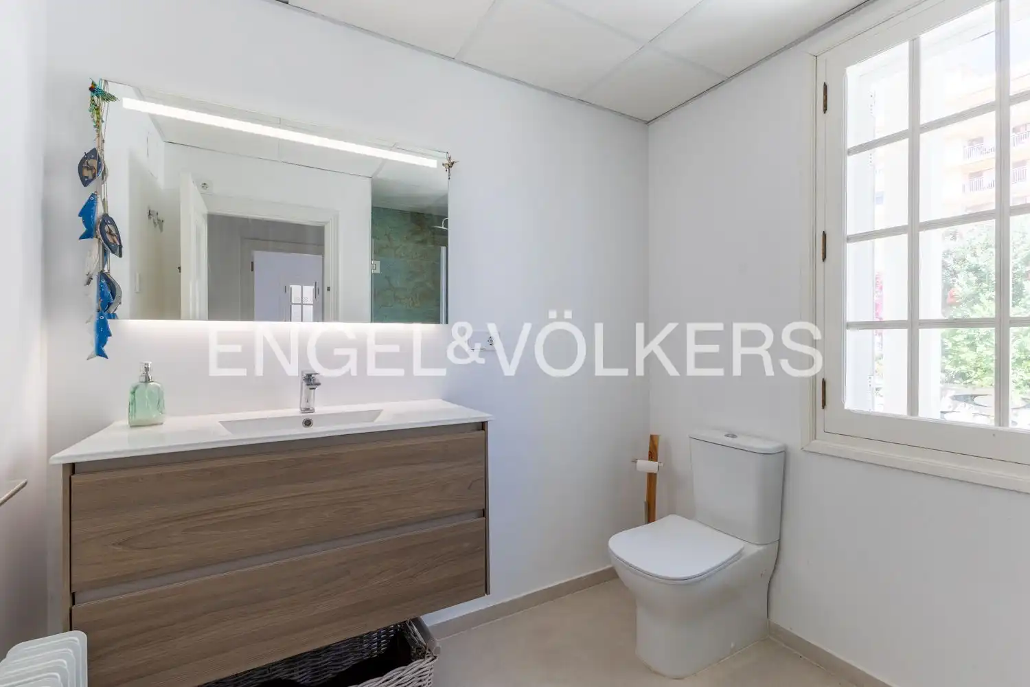 Bathroom of Houses for rent in Valencia  with Air Conditioner, Heating and Private garden