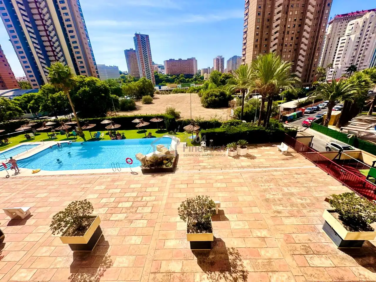 Exterior view of Flat for rent in Benidorm  with Terrace, Furnished and Community pool