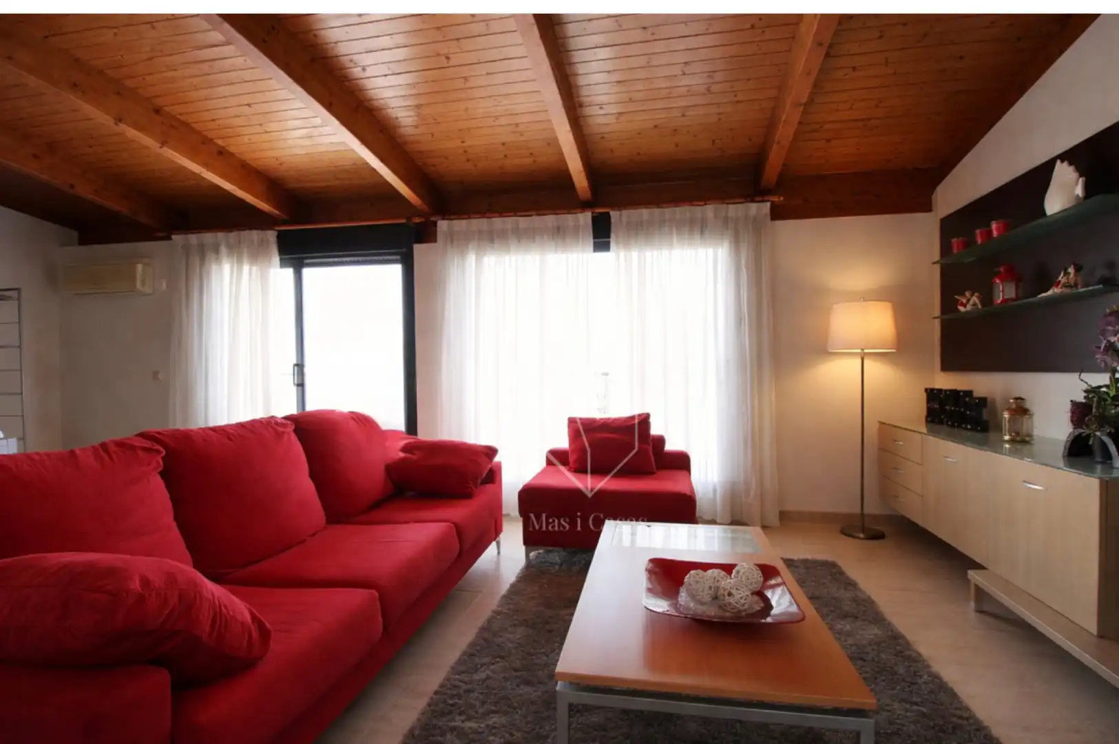 Sala de estar de Dúplex en venta en L'Escala con Aire acondicionado, Calefacción y Terraza