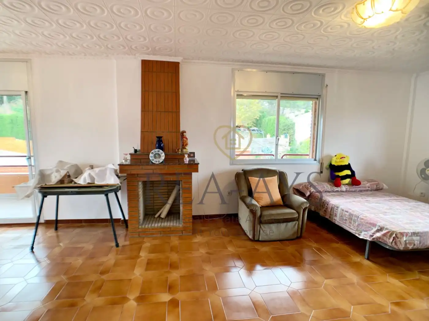 Sala de estar de Casa o chalet en venta en Vallirana con Jardín privado, Terraza y Trastero