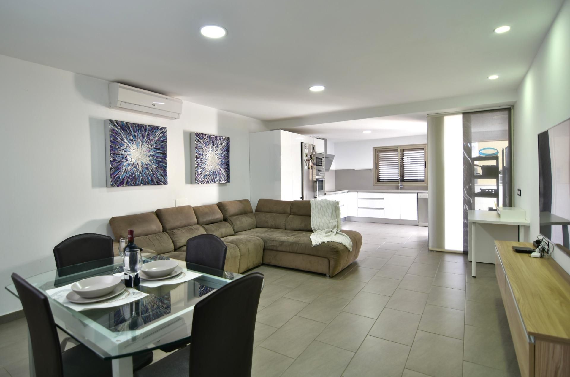 Living room of Attic for sale in Santa Lucía de Tirajana  with Air Conditioner, Terrace and Balcony