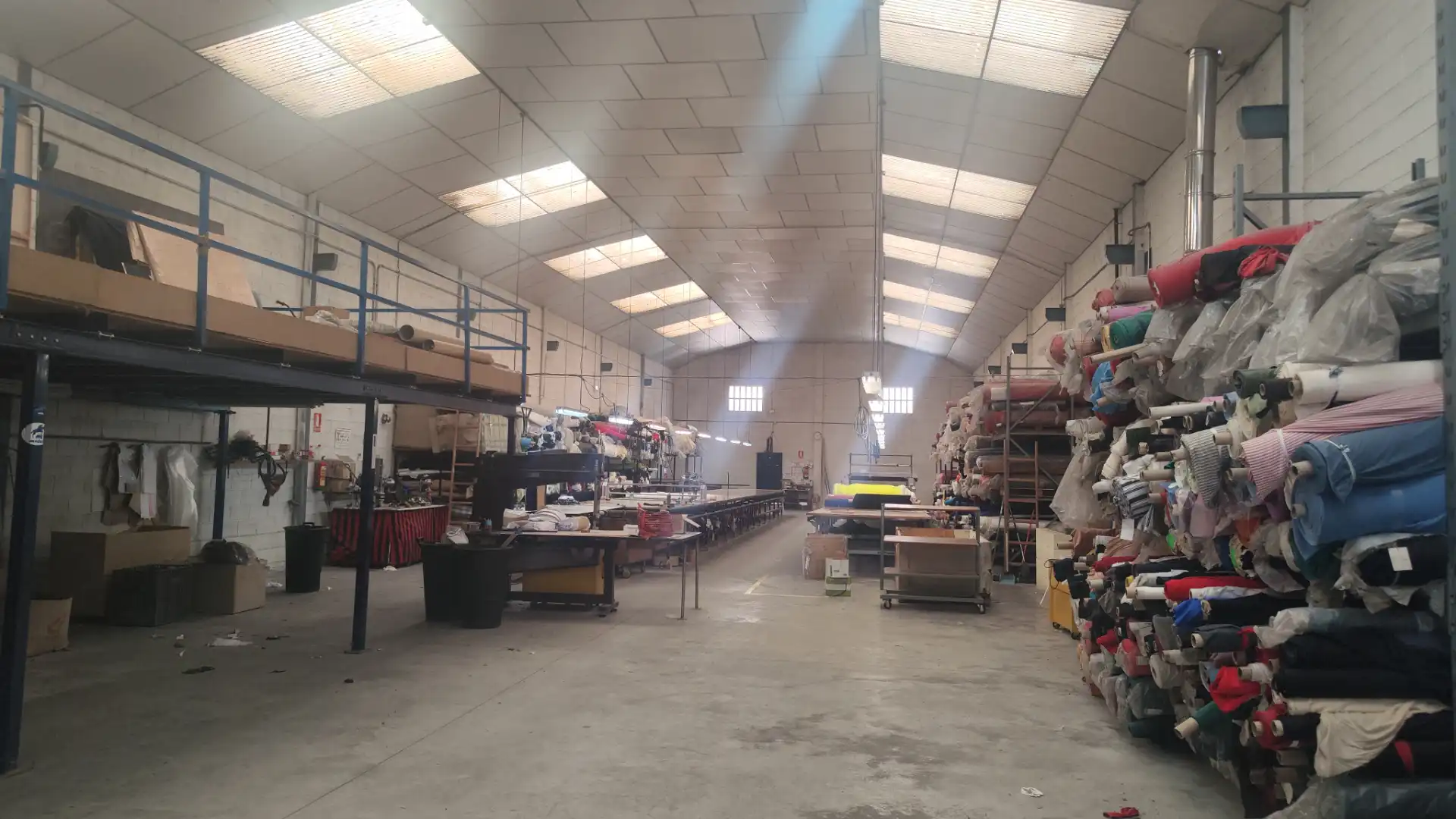 Nave industrielle à louer à Avenida del Rosario 9K, imagen 4