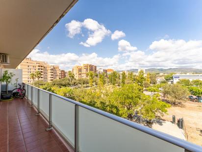 Exterior view of Flat for sale in Reus  with Air Conditioner and Terrace