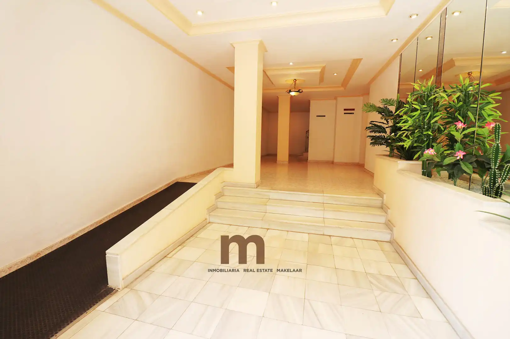 Apartamento con ascensor en venta en Carrer Beatriz Ana Ruiz, imagen 22