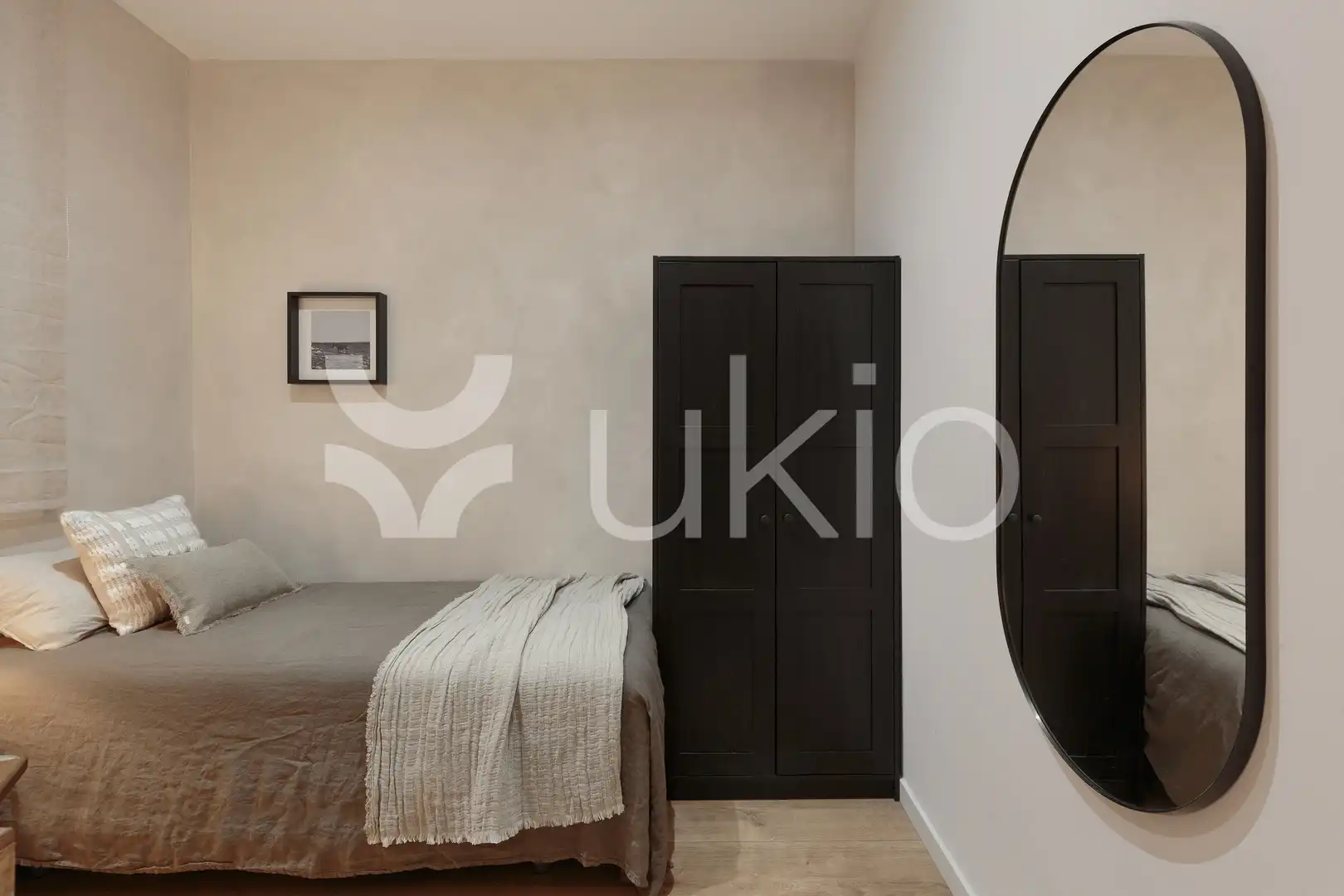 Habitación de Apartamento de alquiler en Barcelona con Aire acondicionado, Calefacción y Amueblado