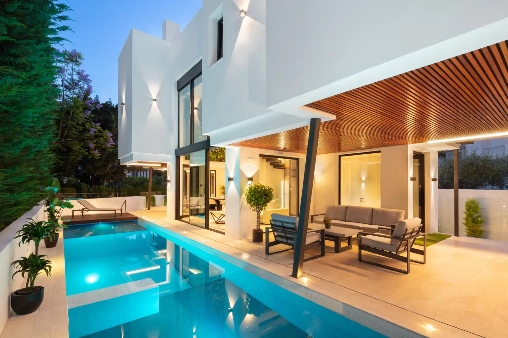 Terrassa de Casa o xalet en venda en Marbella amb Aire condicionat, Jardí privat i Terrassa