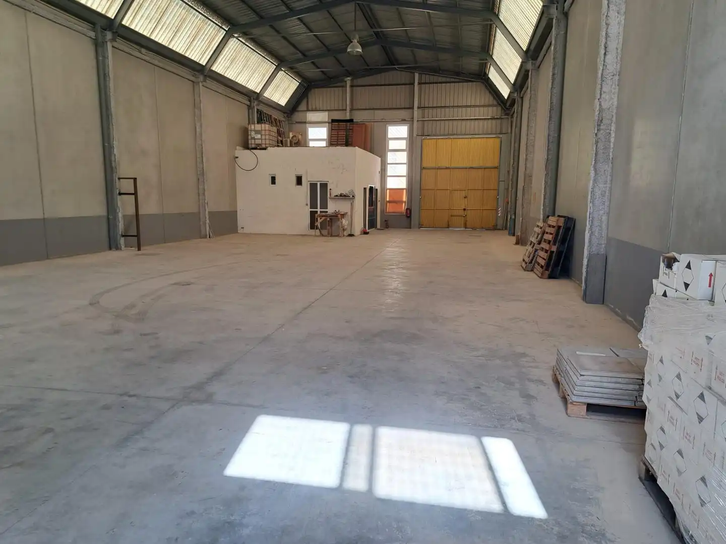 Nau industrial en venda a Casco Urbano, imagen 2