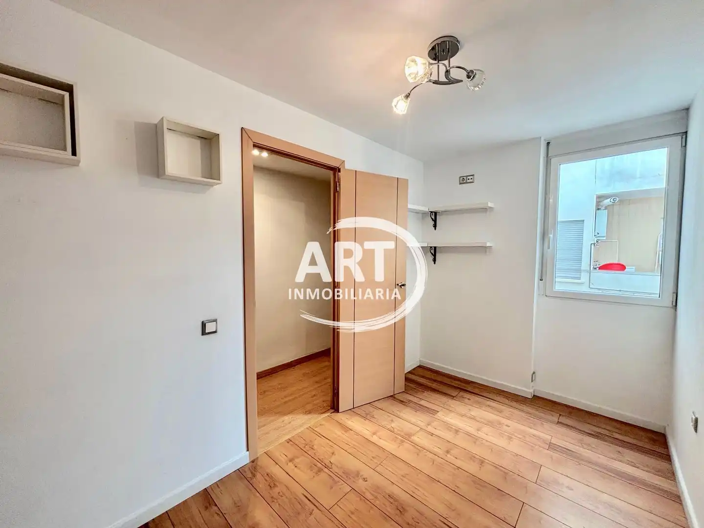 Habitación de Piso en venta en Valencia con Aire acondicionado, Calefacción y Amueblado