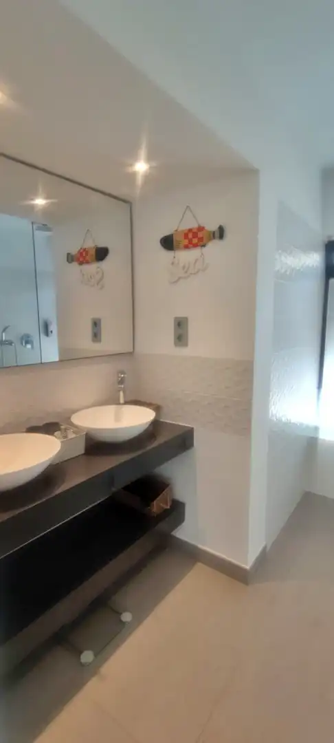 Bany de Casa o xalet de lloguer en Benissa amb Aire condicionat, Calefacció i Jardí privat