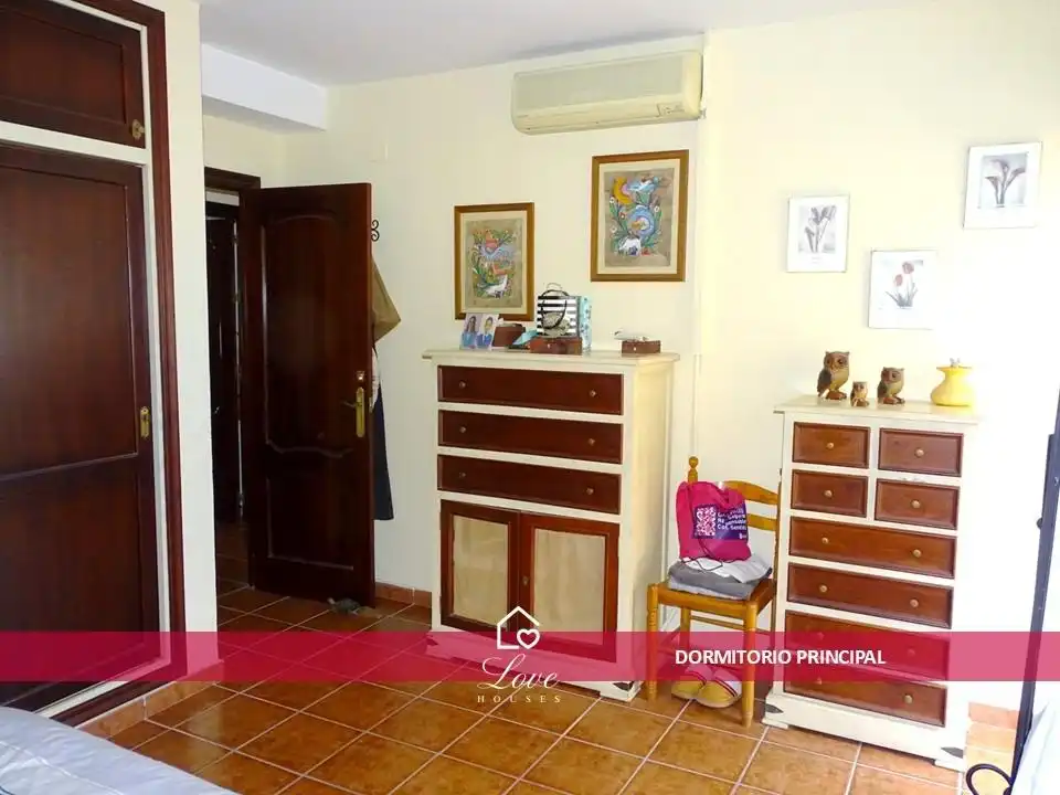 Habitación de Piso en venta en Chiclana de la Frontera con Aire acondicionado y Balcón