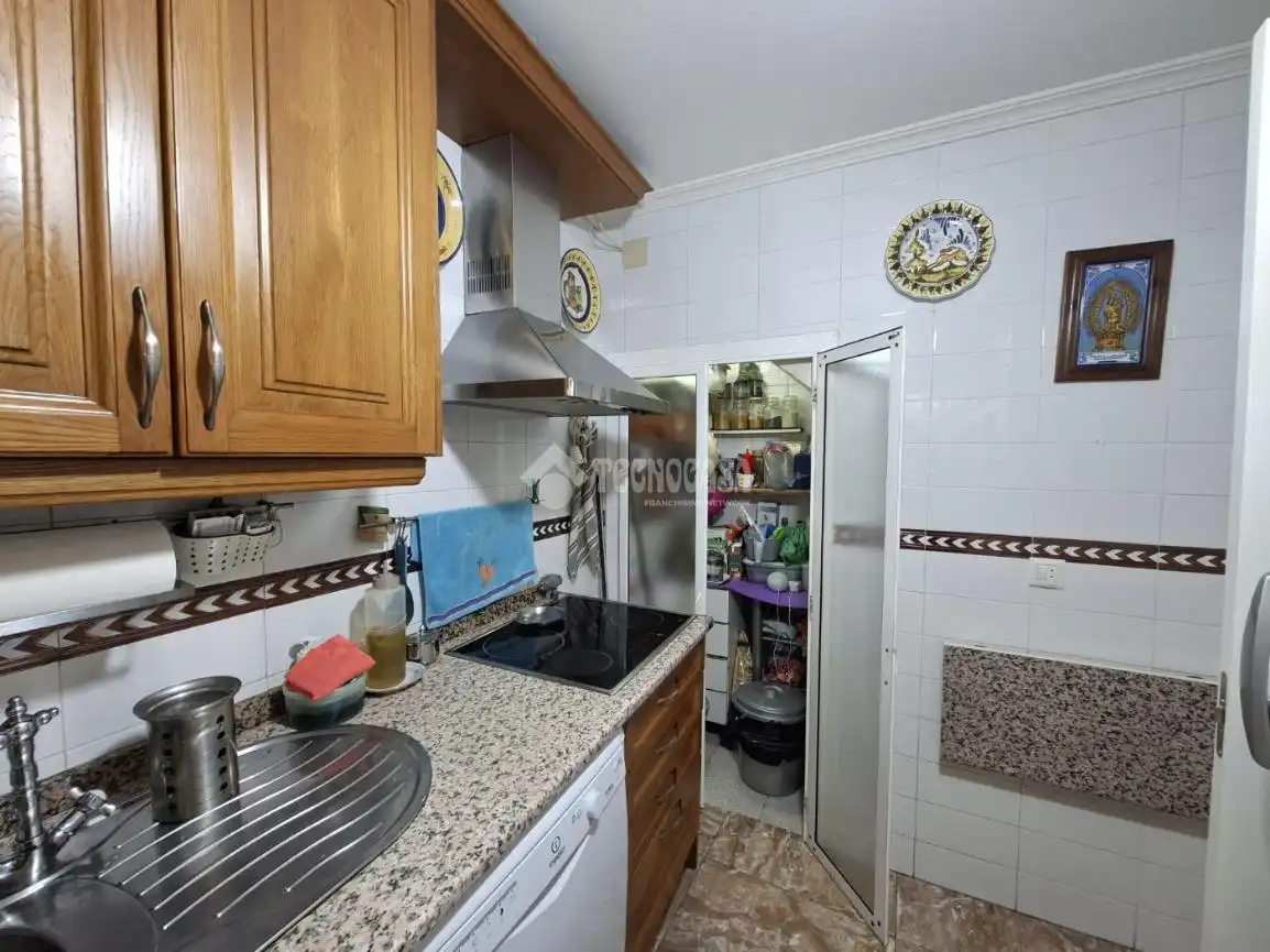 Cocina de Casa o chalet en venta en Sevilla con Aire acondicionado, Terraza y Balcón
