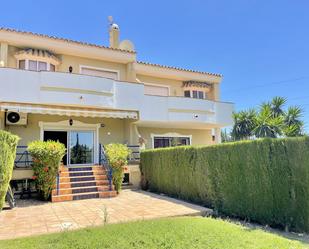 Exterior view of Single-family semi-detached for sale in Estepona