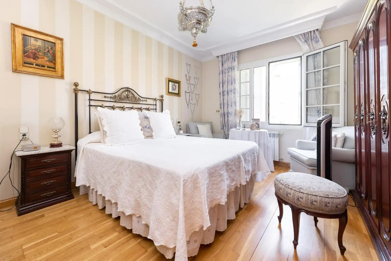 Bedroom of Houses for sale in Granada  with Air Conditioner, Heating and Private garden