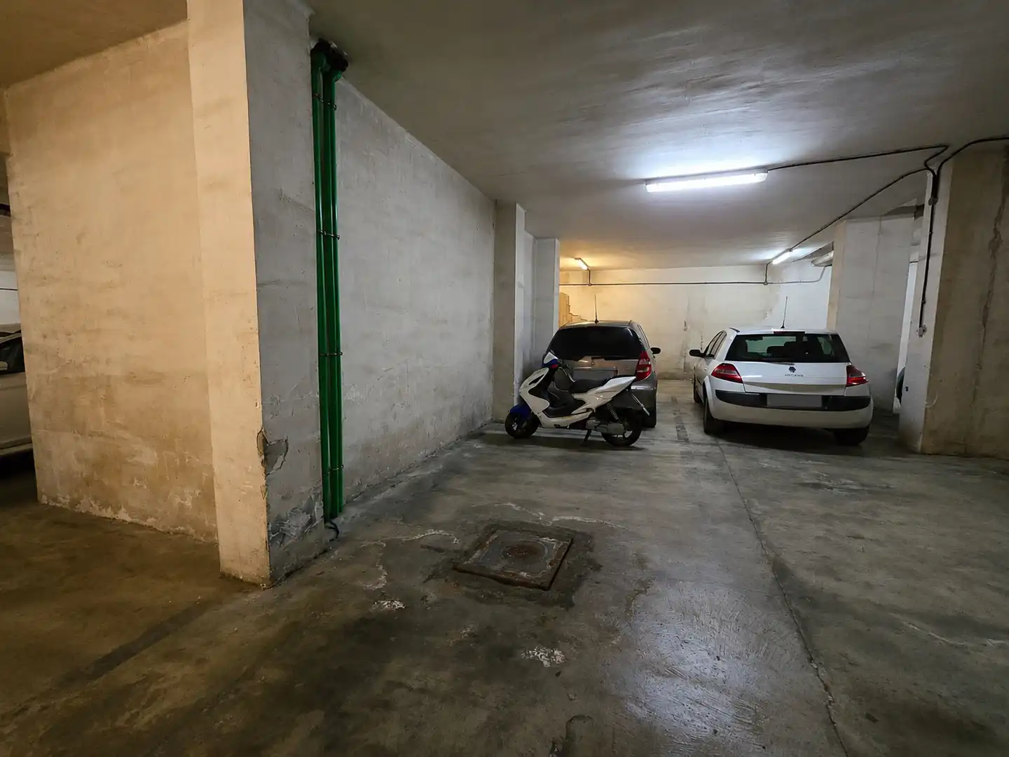 Parking of Flat for sale in Cambrils  with Air Conditioner, Heating and Balcony