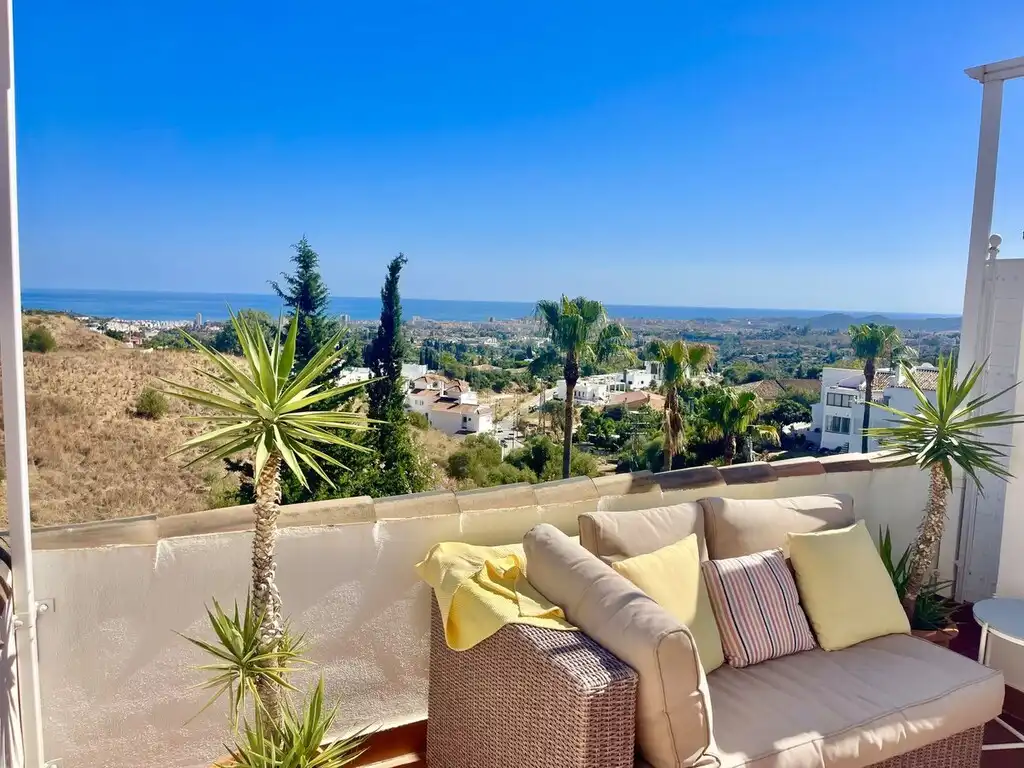 Semi-detached house with pool for sale in Mijas pueblo, imagen 3
