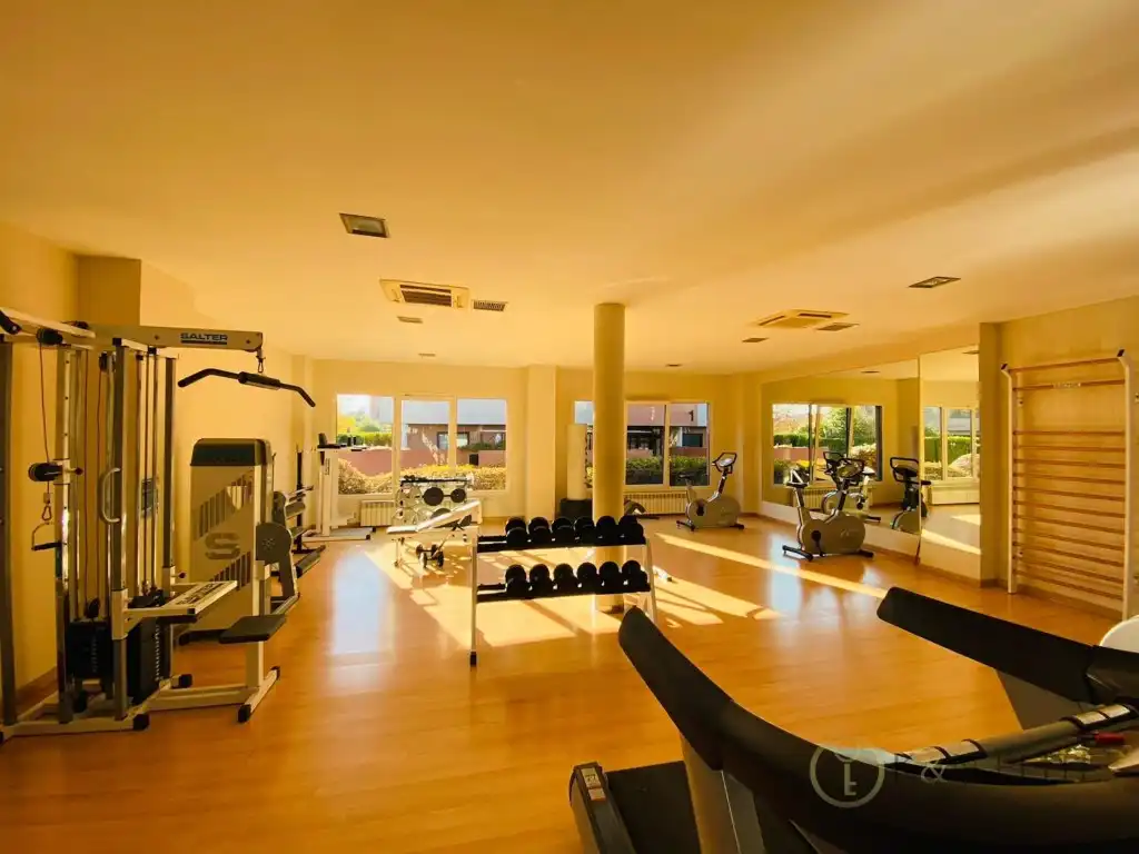 Piso con piscina en venta en Avenida Casablanca, imagen 13