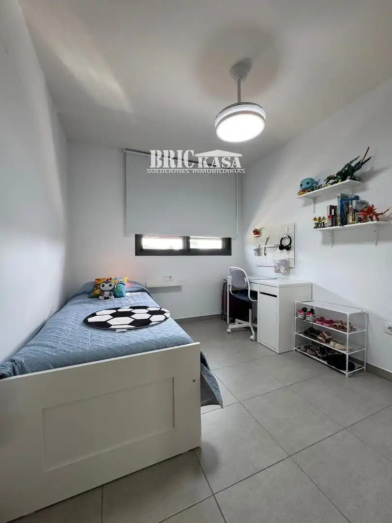 Bedroom of Flat for sale in Cáceres  with Air Conditioner and Terrace