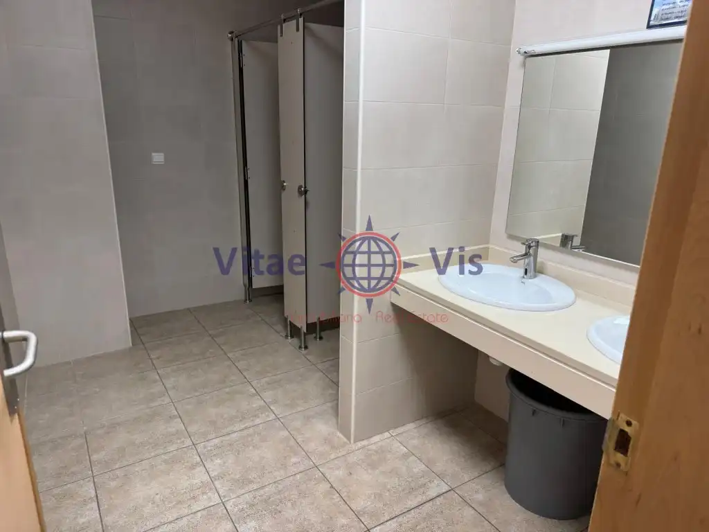 Local comercial de lloguer a Avenida Europa, imagen 13