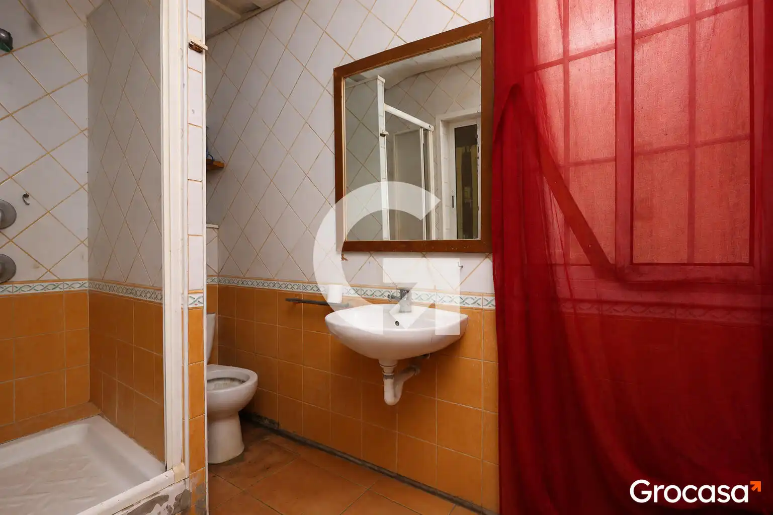 Bathroom of Flat for sale in L'Hospitalet de Llobregat