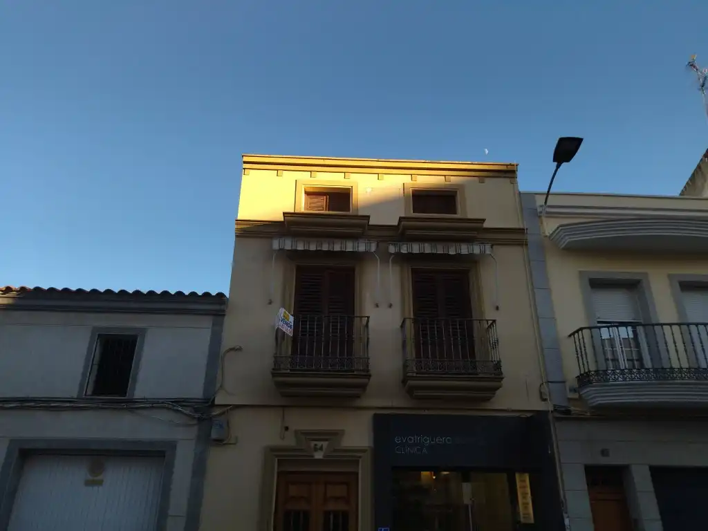 Dúplex con terraza en venta en Don Benito