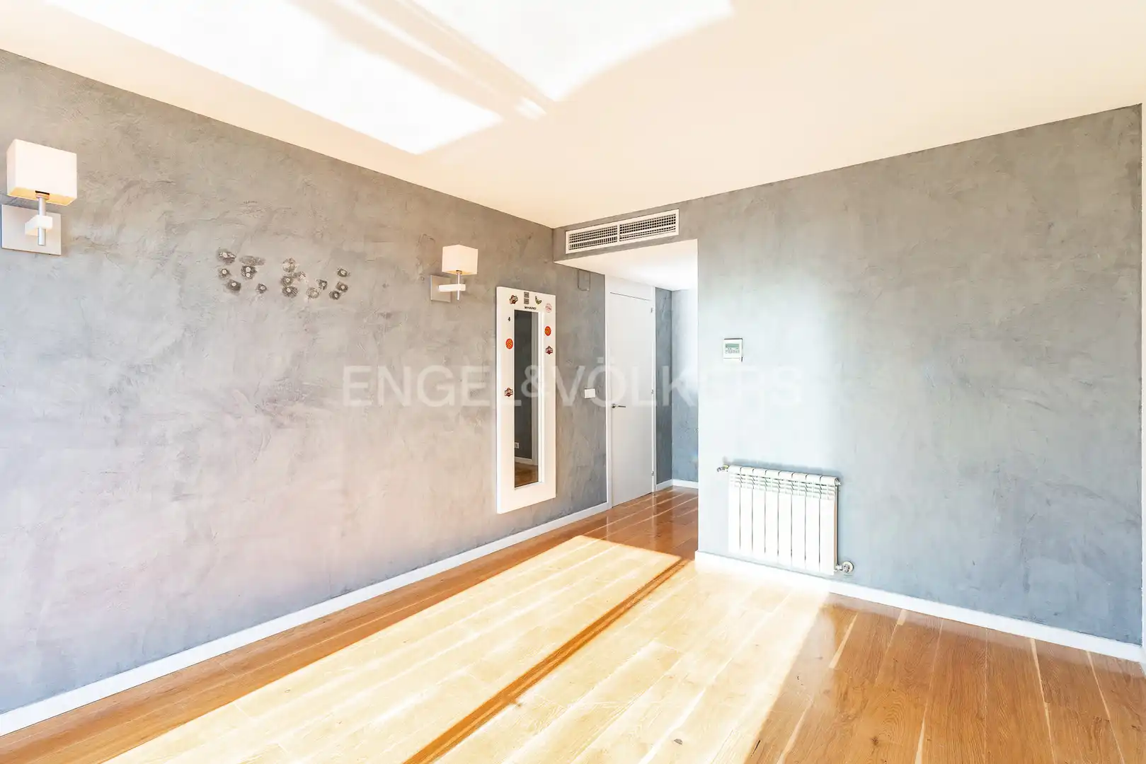 Habitación de Casa o chalet en venta en Sant Vicenç de Montalt con Calefacción, Jardín privado y Parquet