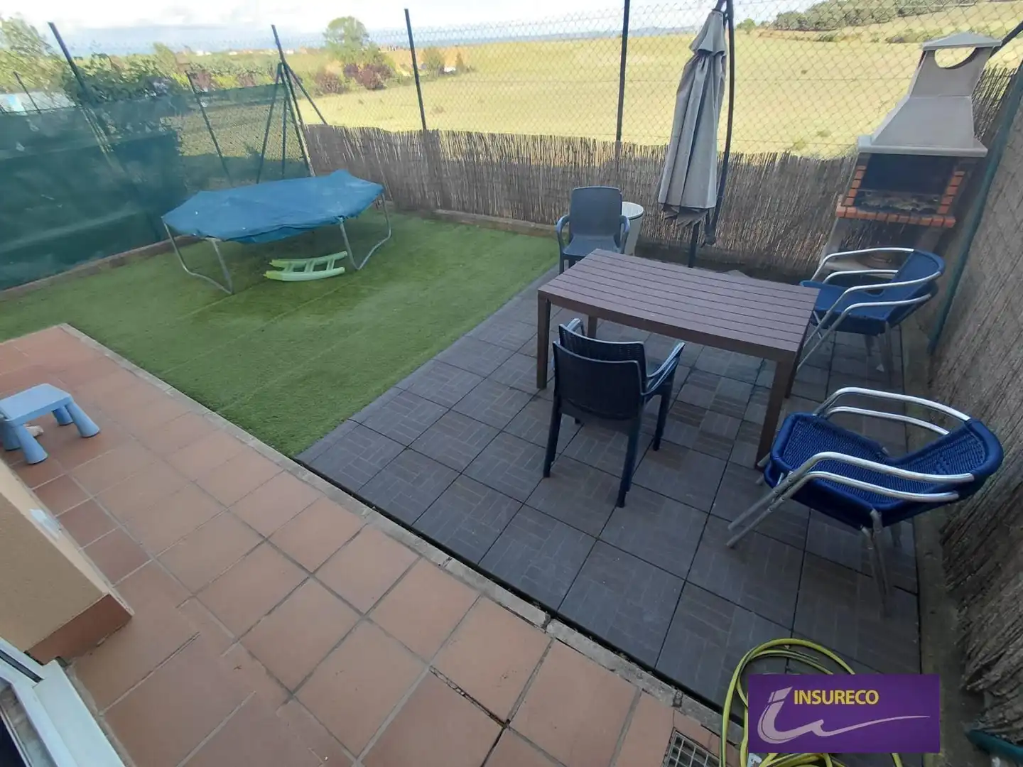 Terraza de Casa adosada en venta en Valdefresno con Calefacción, Jardín privado y Terraza