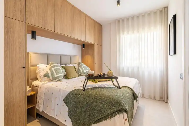 Dormitori de Casa adosada de lloguer en Marbella amb Aire condicionat, Terrassa i Traster