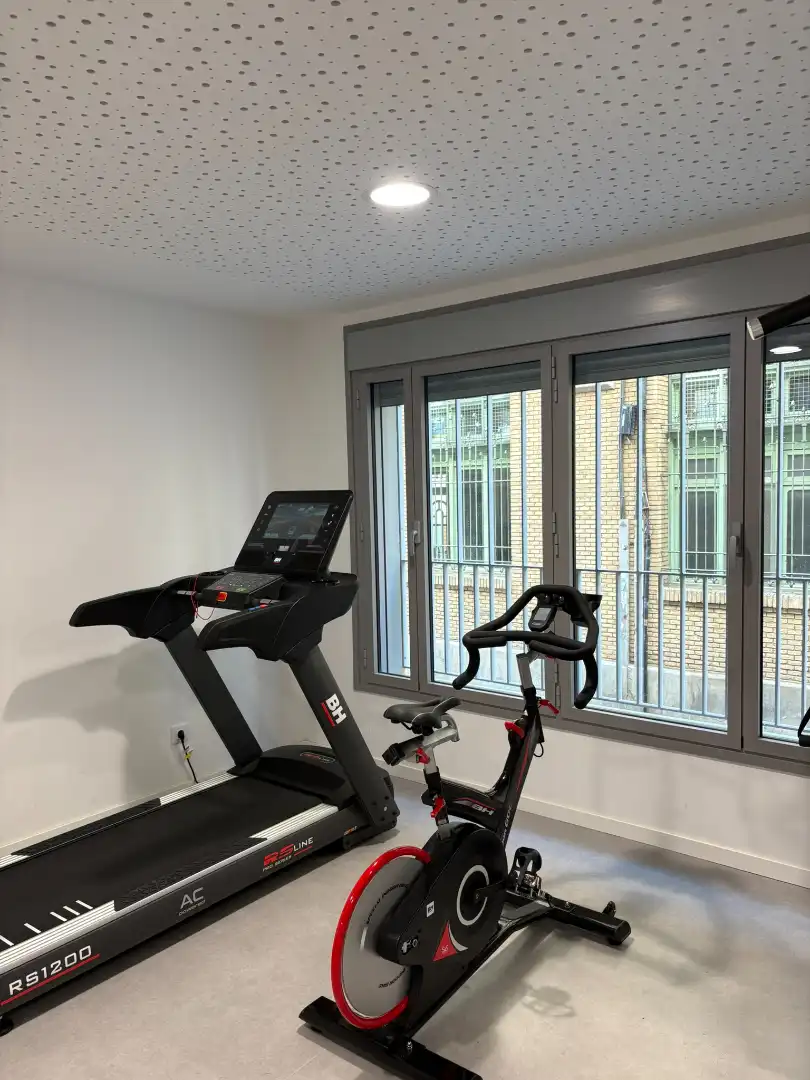 Flat for rent in Zaragoza  with Air Conditioner and Furnished