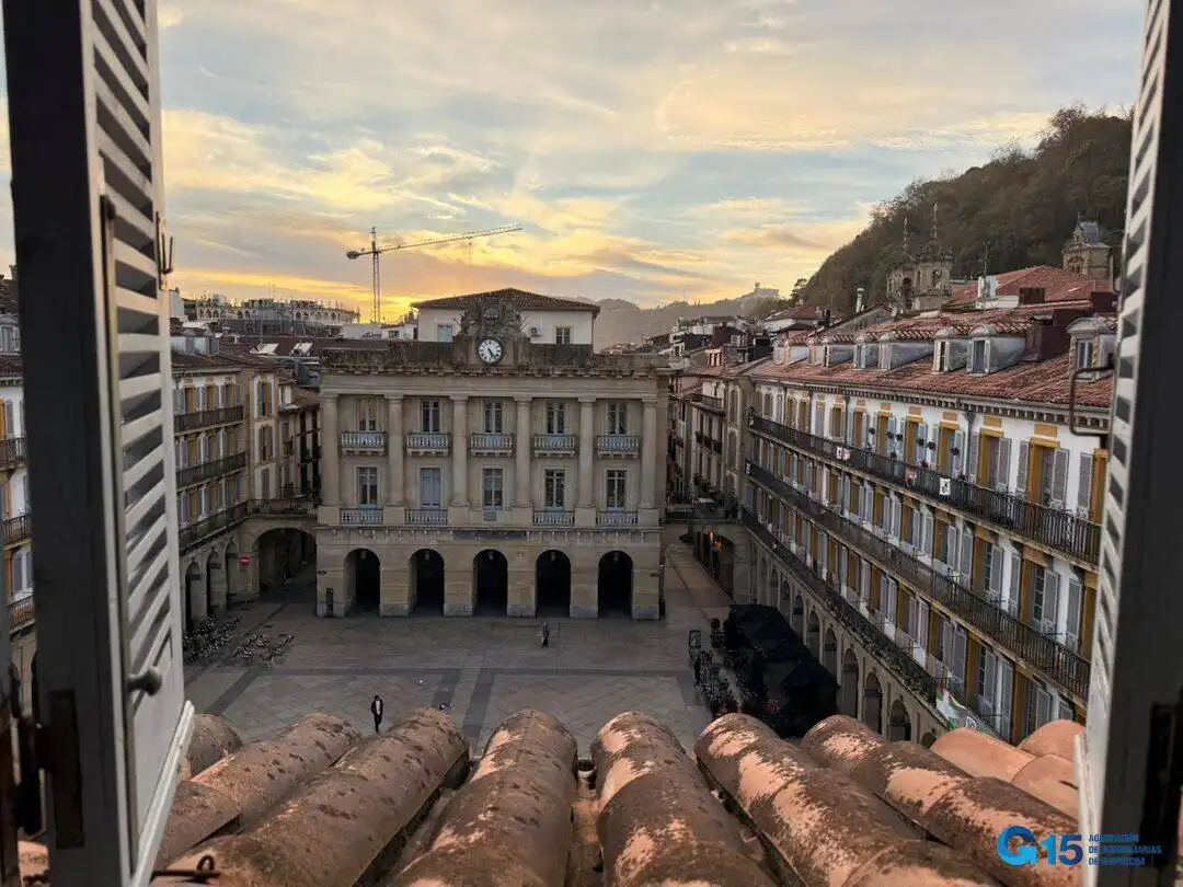 Vista exterior de Ático en venta en Donostia - San Sebastián  con Calefacción y Amueblado