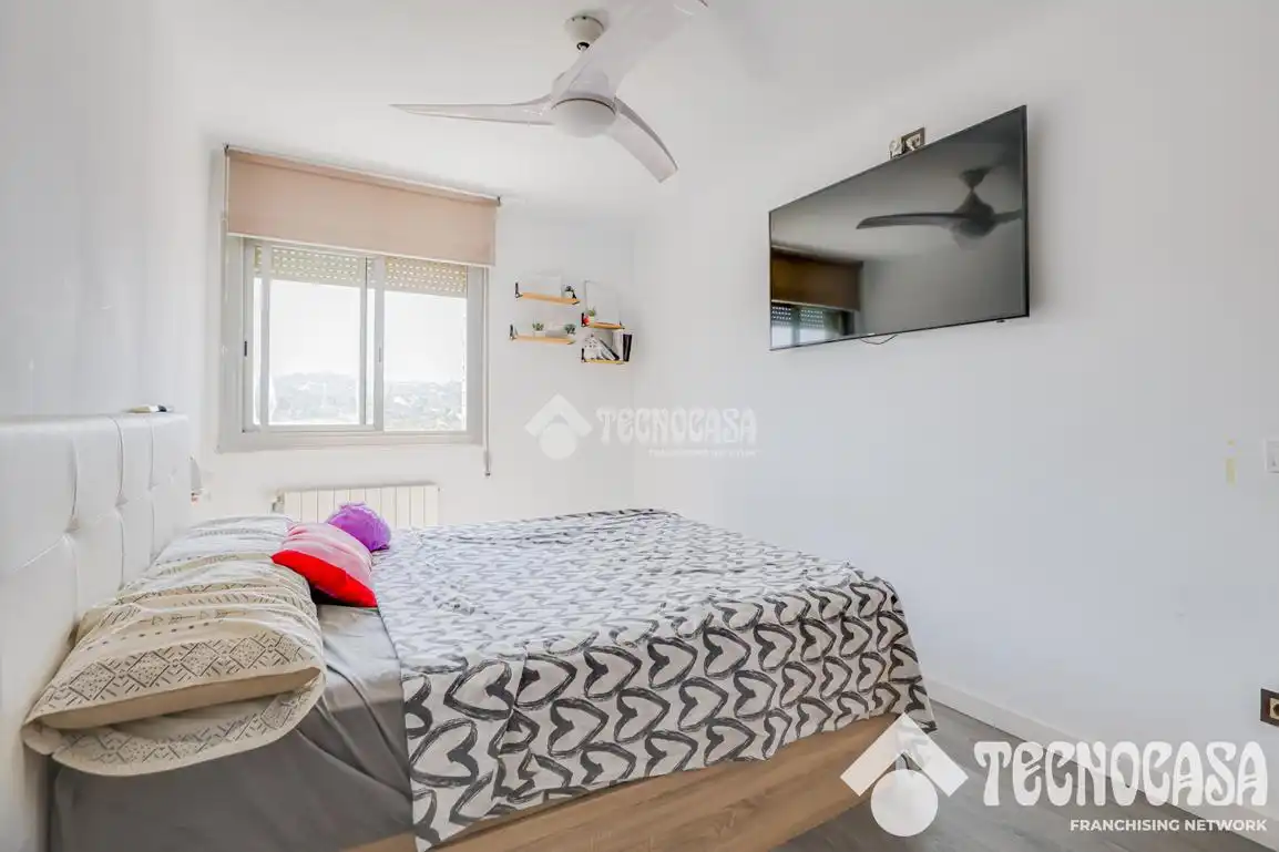 Bedroom of Flat for sale in Terrassa  with Heating and Balcony