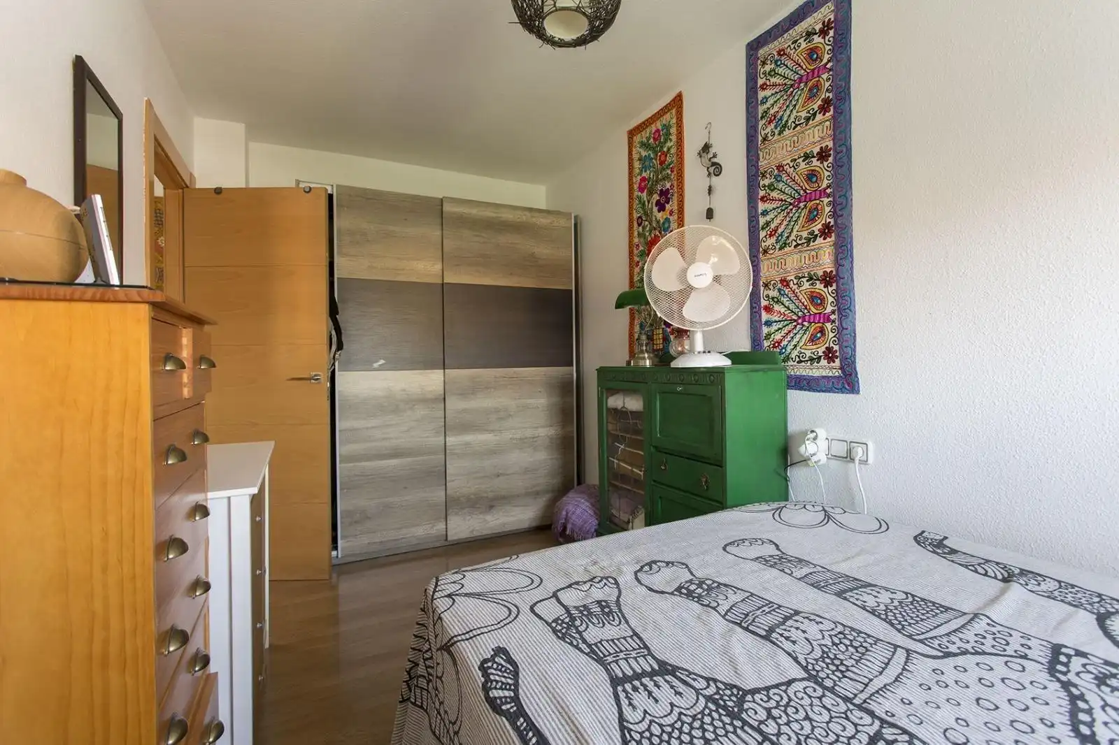Dormitori de Casa adosada en venda en Alhendín amb Aire condicionat, Terrassa i Traster