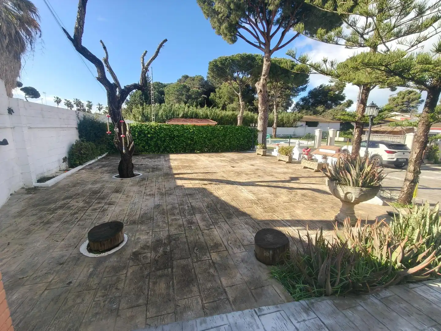 Terrace of Houses for sale in Chiclana de la Frontera  with Air Conditioner, Swimming Pool and Alarm