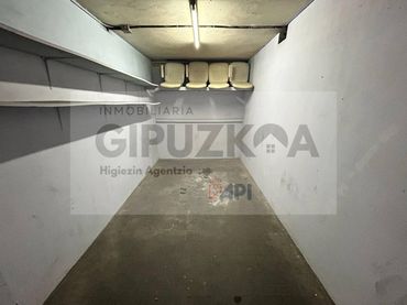 Parkplatz zum Verkauf in Calle DE CATALINA DE ERAUSO