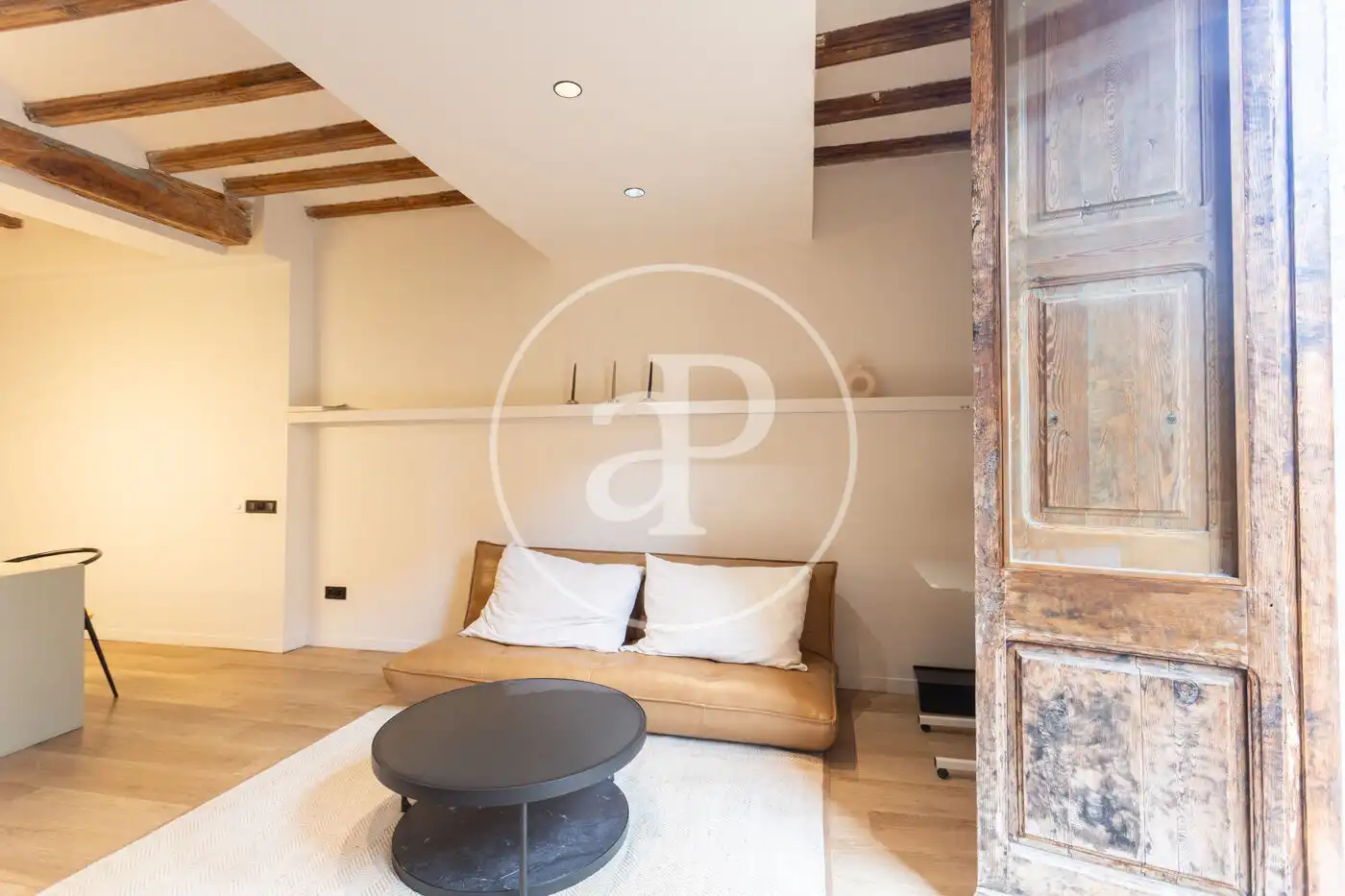 Sala de estar de Piso en venta en Barcelona con Aire acondicionado, Calefacción y Amueblado