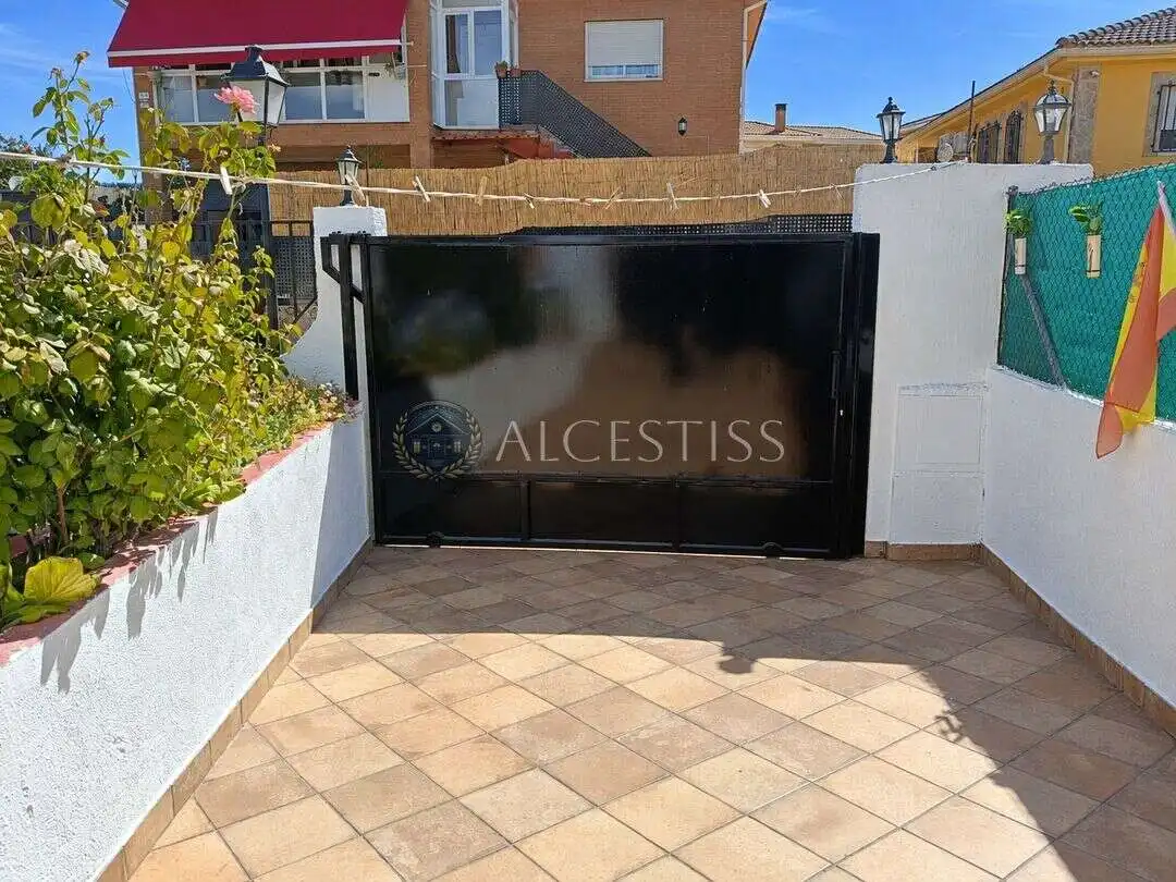 Casa con terraza en venta en Méntrida, imagen 6