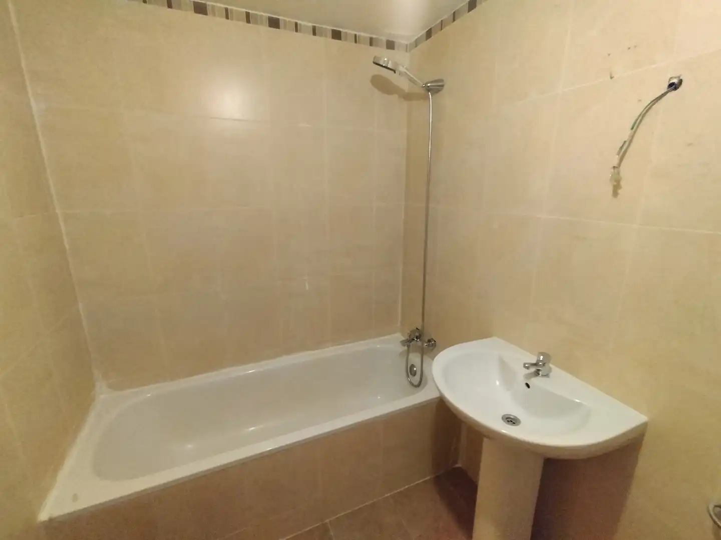 Badezimmer von Wohnung zur Miete in Collado Villalba mit Heizung, Parkett und Terrasse